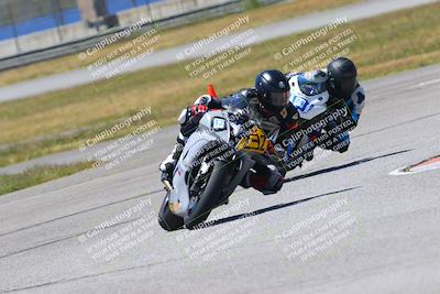 media/Apr-23-2022-Fastrack Riders (Sat) [[cb2d6ae73d]]/LEVEL 3/115PM TURN 6 OUTSIDE/